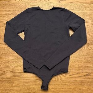 SKIMS LONG SLEEVE CREW NECK THONG BODYSUIT